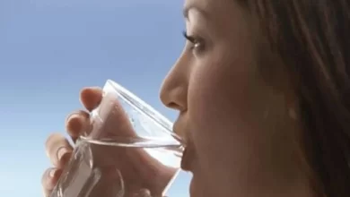 Photo of ดื่มน้ำวันละเท่าไรรู้นะว่าใครรายงาน nsmp |  คุณดื่มน้ำเพียงพอหรือไม่  รู้ว่ารายงานของ WHO พูดว่าอย่างไร